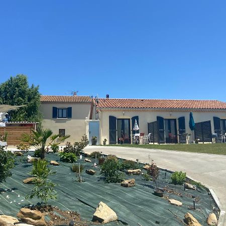 Esprit Etape Bed and Breakfast Saint-Barthélemy-de-Vals Exteriör bild